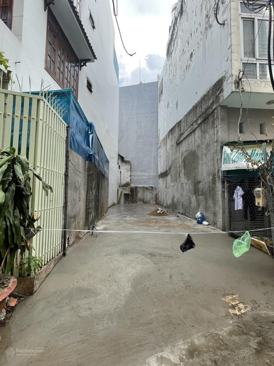 Bán nhà Cộng Hòa, 77m2, P. 13, Q. Tân Bình, HCM, 9.9tỷ, 2 mặt tiền đường 10m và 4m