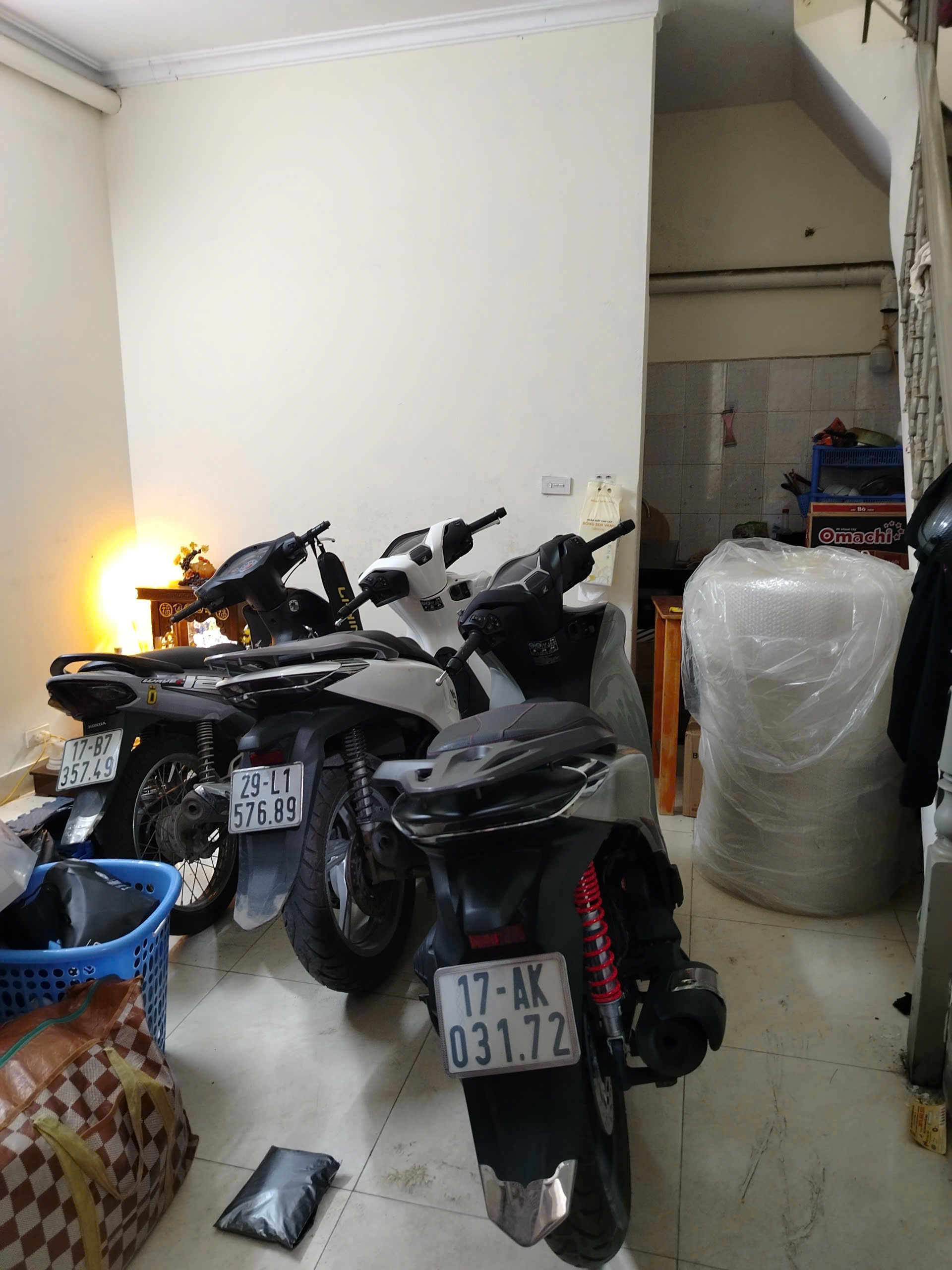 Nguyên căn 637 Trương Định, 4 tầng x 25m2, 2 ngủ 1 khách 1 sân phơi, 7 triệu/tháng.