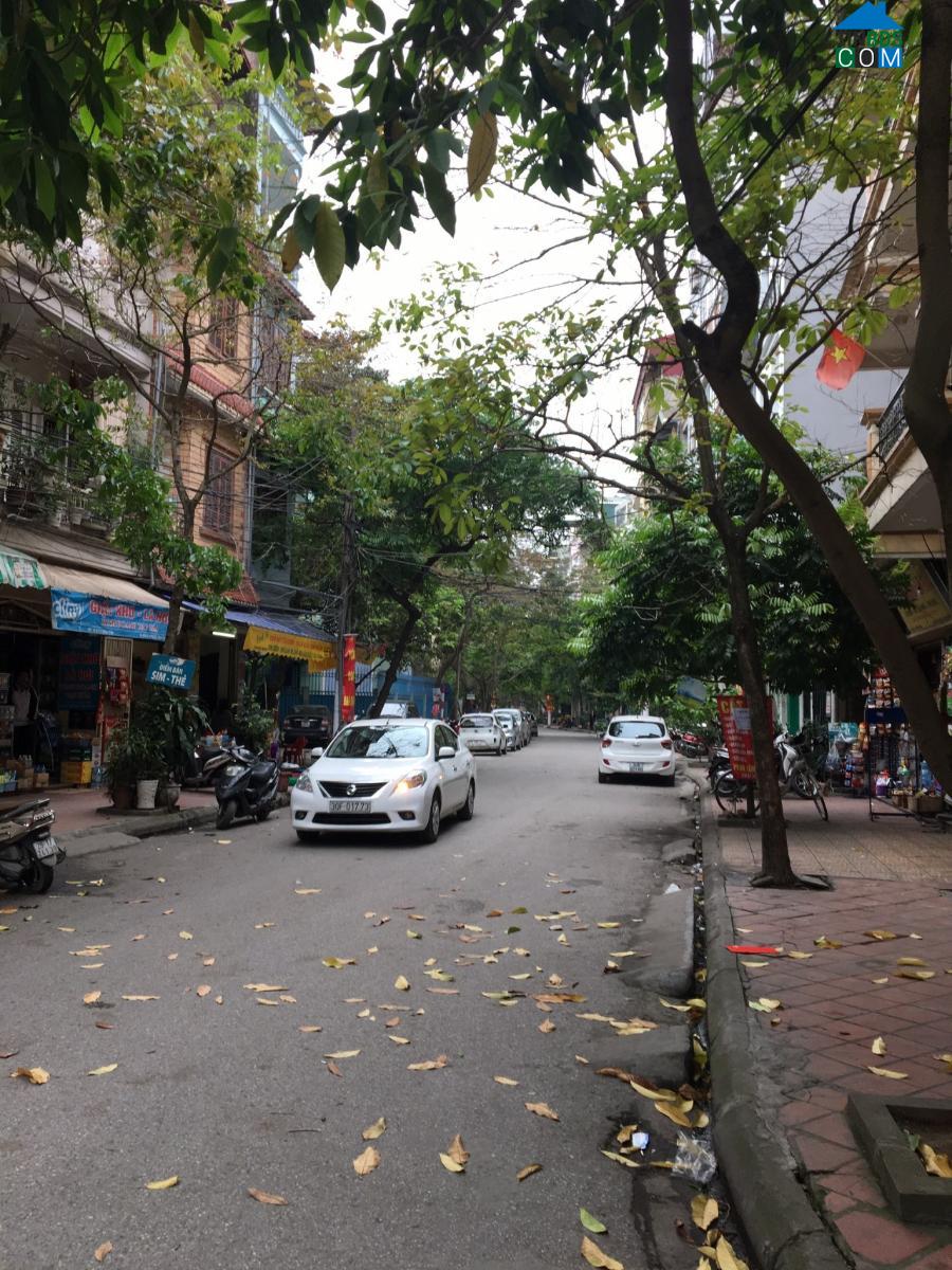 PHÂN LÔ-MẶT TIỀN RỘNG-ÔTÔ TẢI VÀO NHÀ-TIỆN ÍCH ĐỈNH CAO-KHU VIP ĐẦM TRẤU-127M 24xTỶ