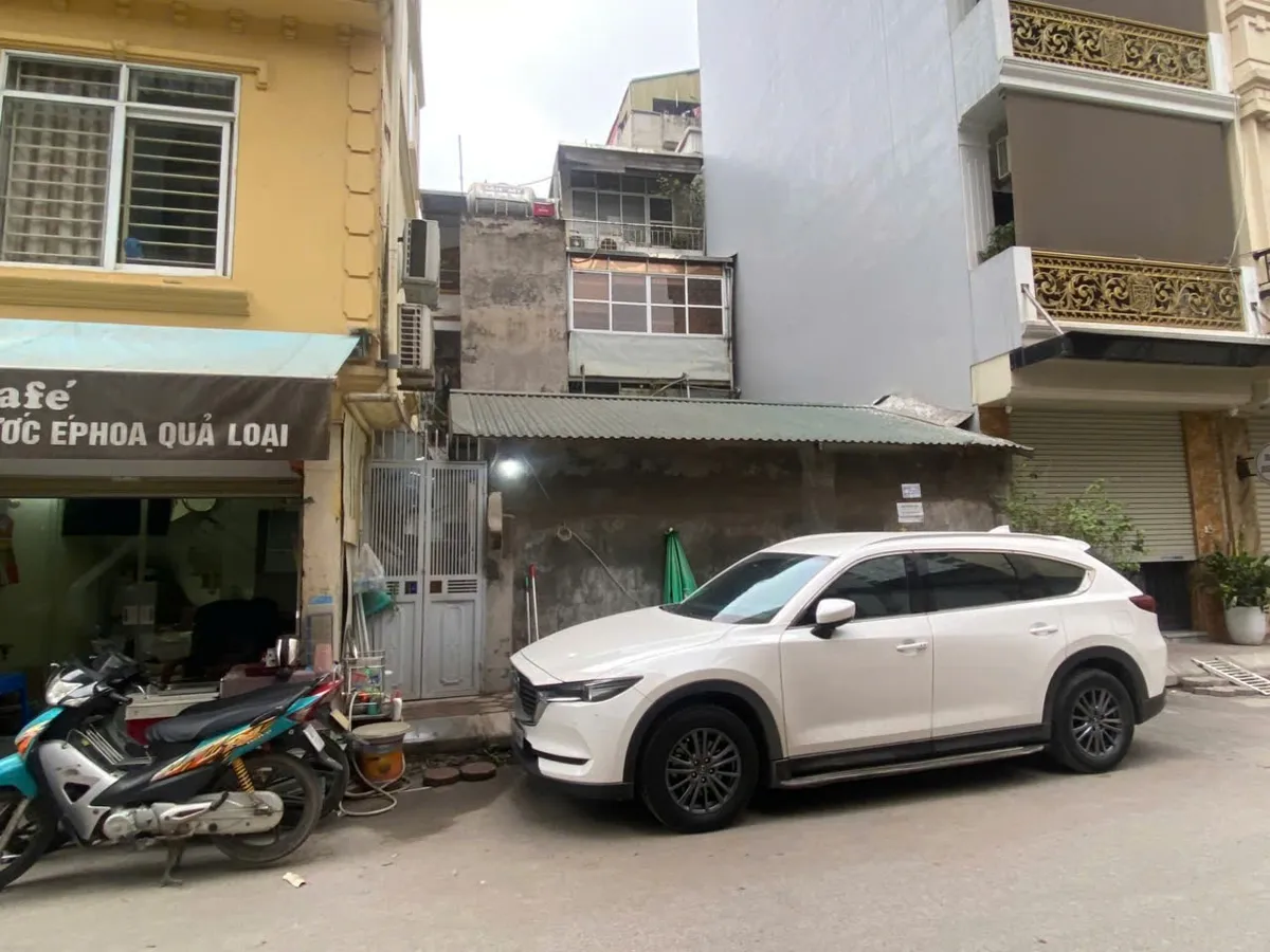SIÊU PHẨM CẦU GIẤY-7 TẦNG THANG MÁY-FULL NỘI THẤT -Ô TÔ TRÁNH -NHÀ MẶT PHỐ KINH DOANH -GIÁ 27 TỶ