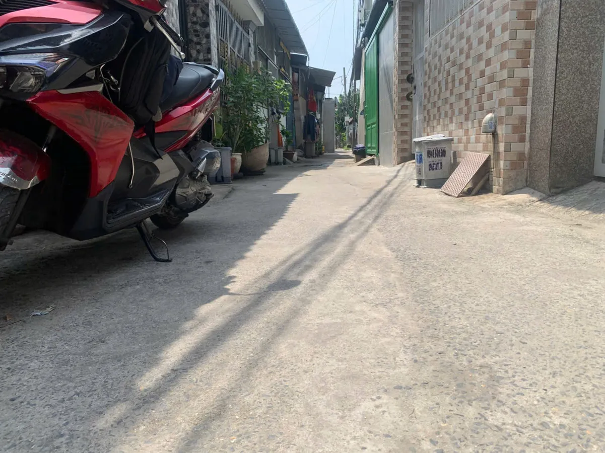 Bán nhà lô góc Nguyễn Ảnh Thủ, Hóc Môn, ngang 5m-dt 81.3m2-2 tầng3.2tỷ