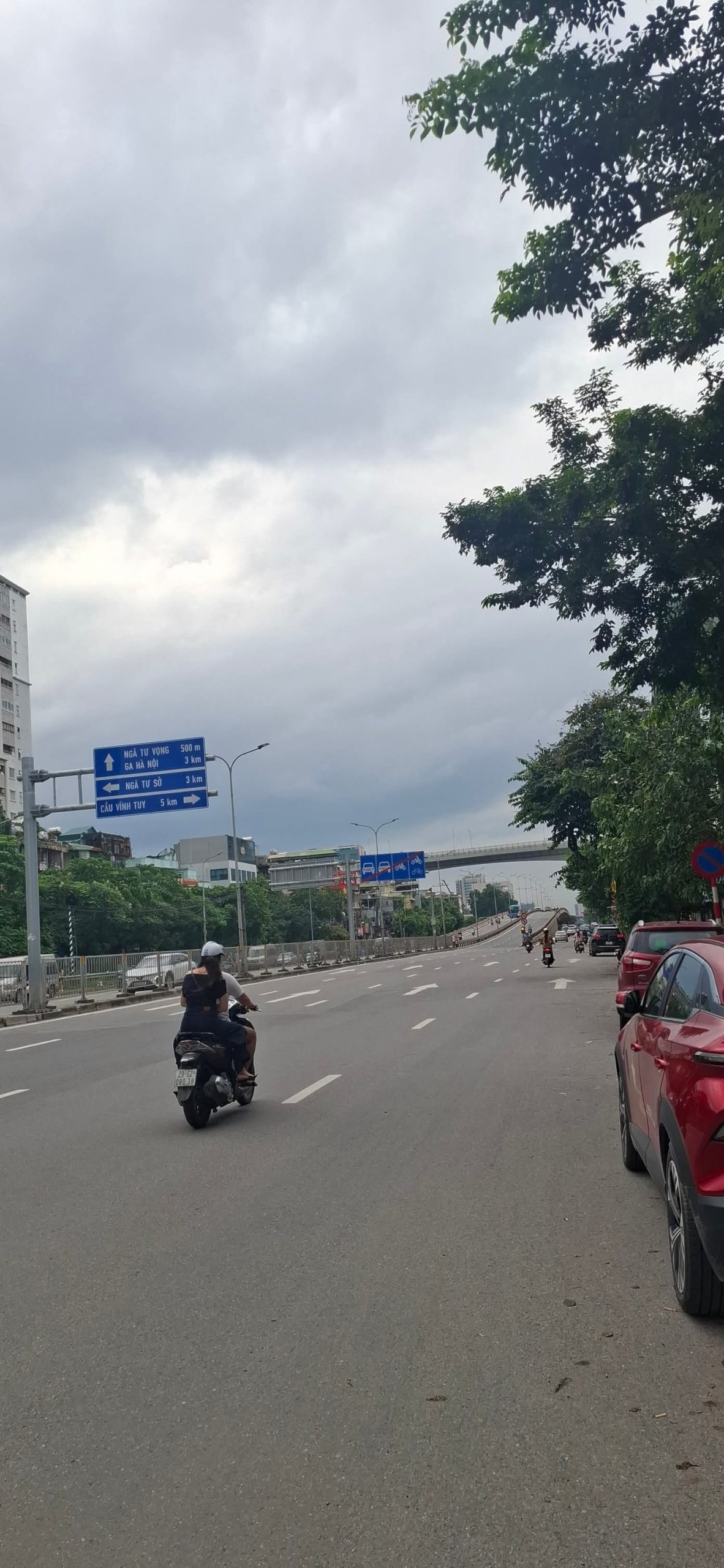 Bán Nhà Mặt Phố GiảiKinh Doanh - Vỉa Hè - Ô Tô Tránh/dừng đỗ - Sổ Vuông - Mặt Tiền Rộng Diện tích: 56m2 mặt tiền 5m ♥️ Giá bán: 25 Tỷ ( )