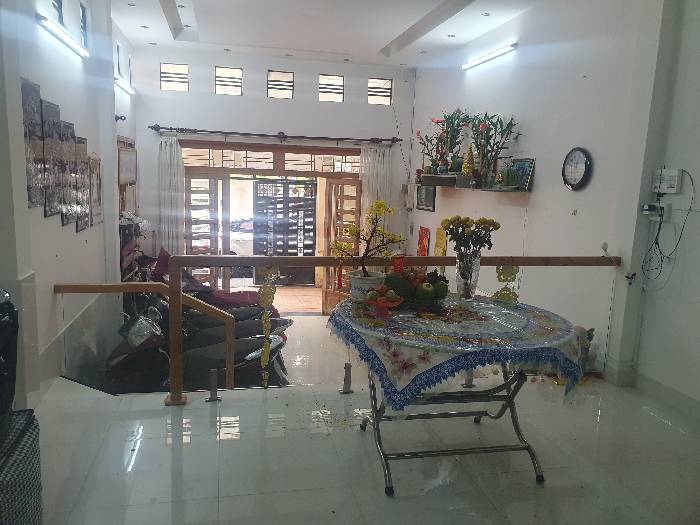 Bán nhà mặt tiền xe hơi Nguyễn Thị Tần 5x25 kiên cố chỉ 12 tỷ 8