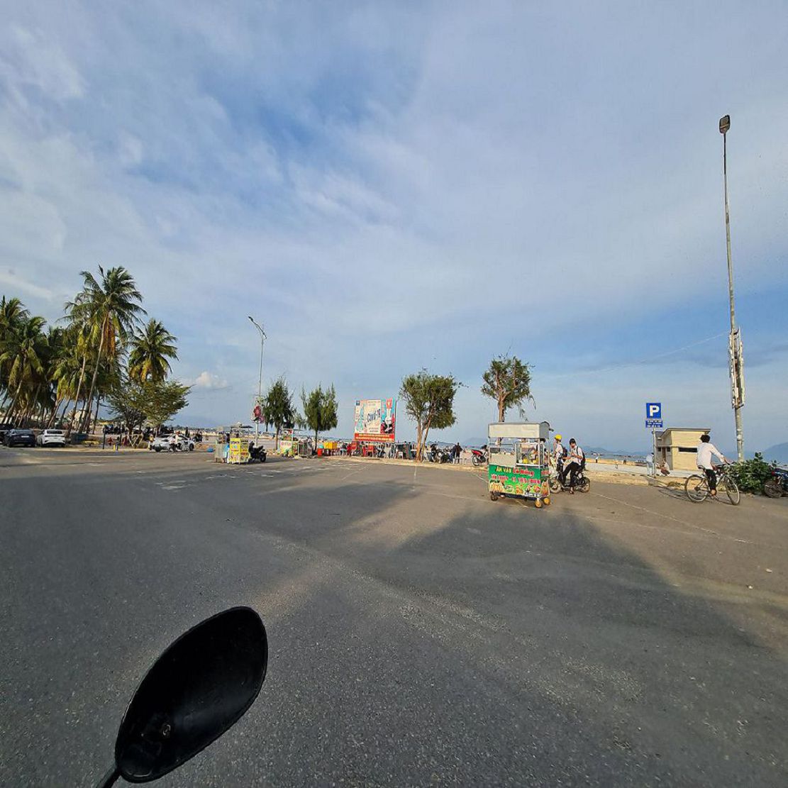 Tái định cư Trâu Quỳ, Gia Lâm, Hà Nội. Dt 61m2, mt 5m, đường 13m giá đầu tư. Lh 0989894845