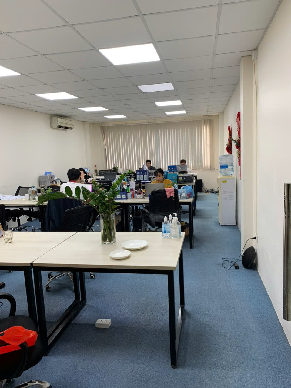 Cho thuê nhà 80m2, 7 tầng Mai Dịch, thang máy, thông sàn, hợp văn phòng, trụ sở công ty