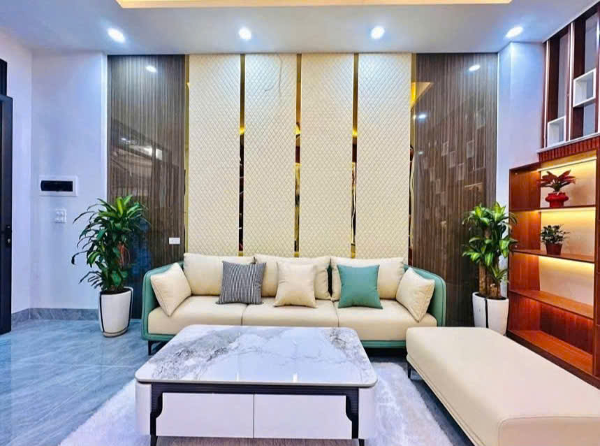 BÁN NHÀ ĐẸP XUÂN ĐỈNH – 60M2 x 6 TẦNG – Ô TÔ ĐỖ CỬA – FULL NỘI THẤT-14 TỶ (THƯƠNG LƯỢNG)