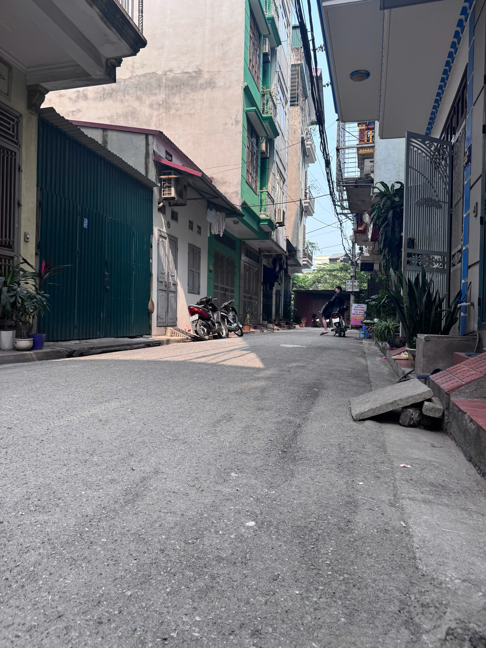 BÁN NHÀ DÂN XÂY PHÚC LÝ,35M2X4T,MT=7M,VỈA HÈ OTO TRÁNH, NGÕ THÔNG, 7.5 TỶ