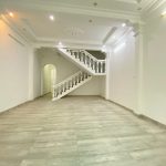  102m2 - 4