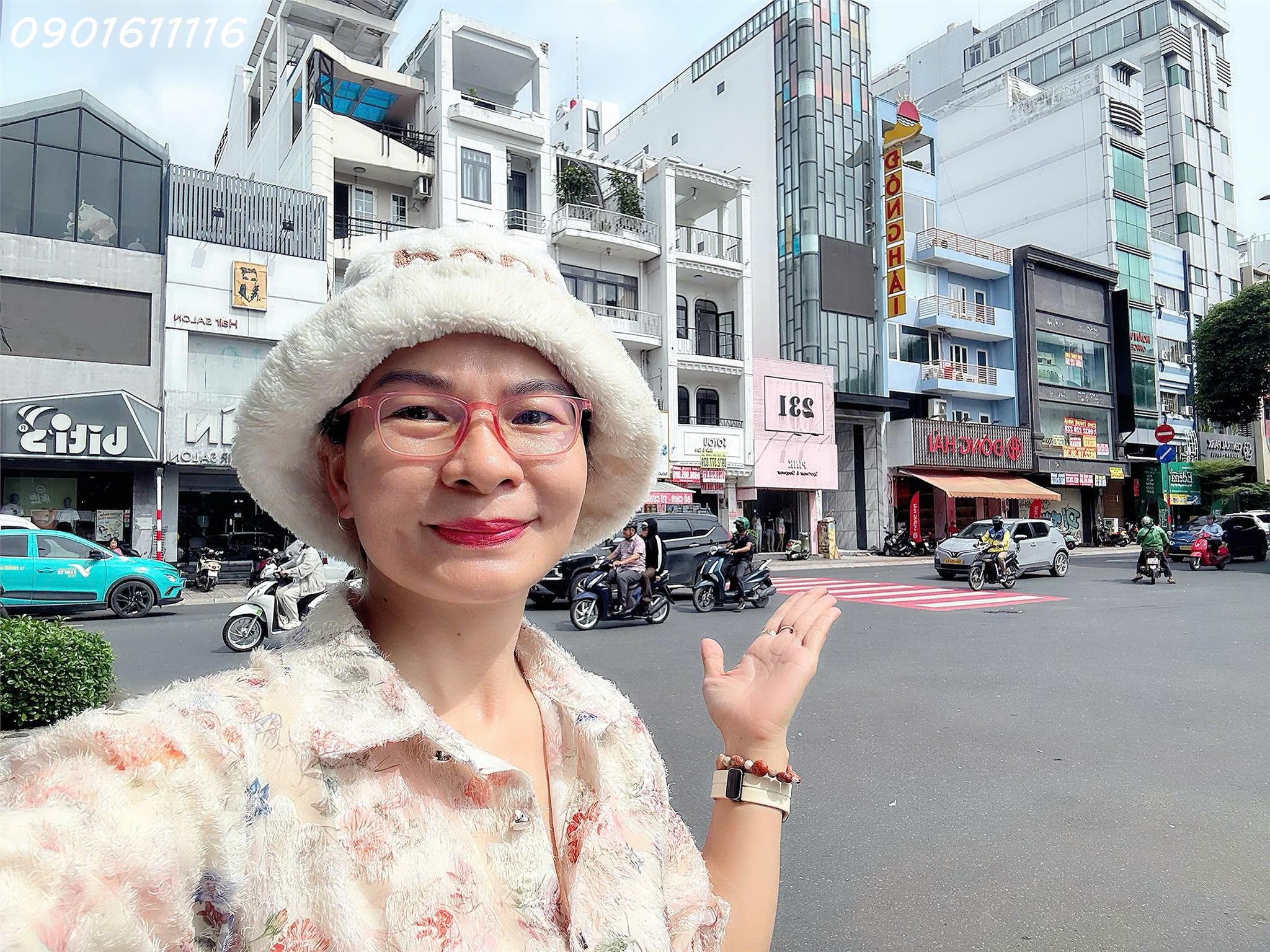 BÁN NHÀ MẶT TIỀN KINH DOANH Đ. HAI BÀ TRƯNG - VIEW CÔNG VIÊN - GIANG GIANG: 0901611116