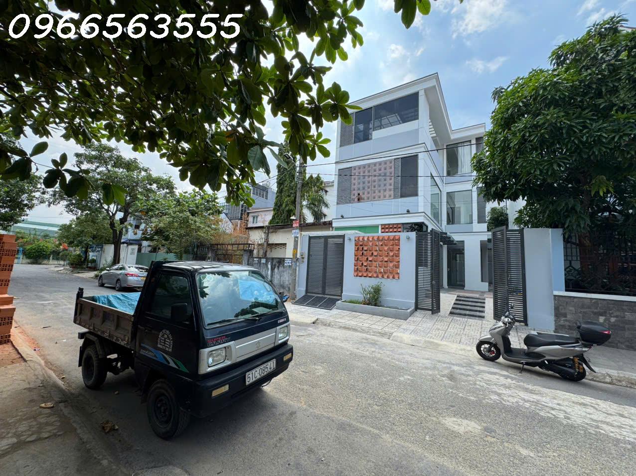 Bán biệt thự Nam long - Quận 7 - 176m2 - 4 tầng - giá bán 29 tỷ tl