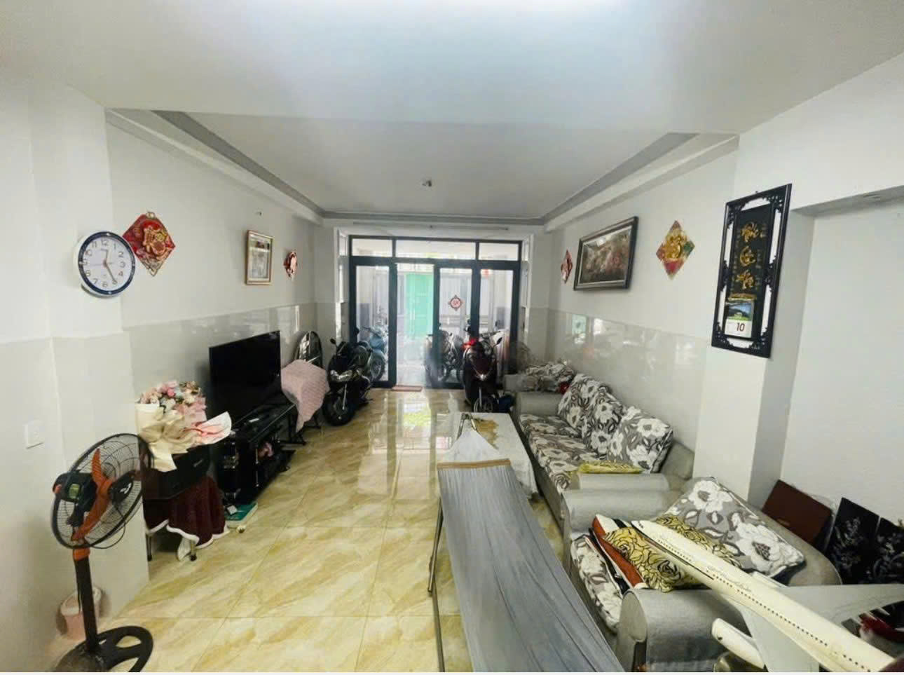 Nhà HIẾM khu VIP hẻm 1005 Nguyễn Kiệm 76m2 ngang 4m 4 lầu đẹp gần BV 175 chỉ 9 tỷ 890