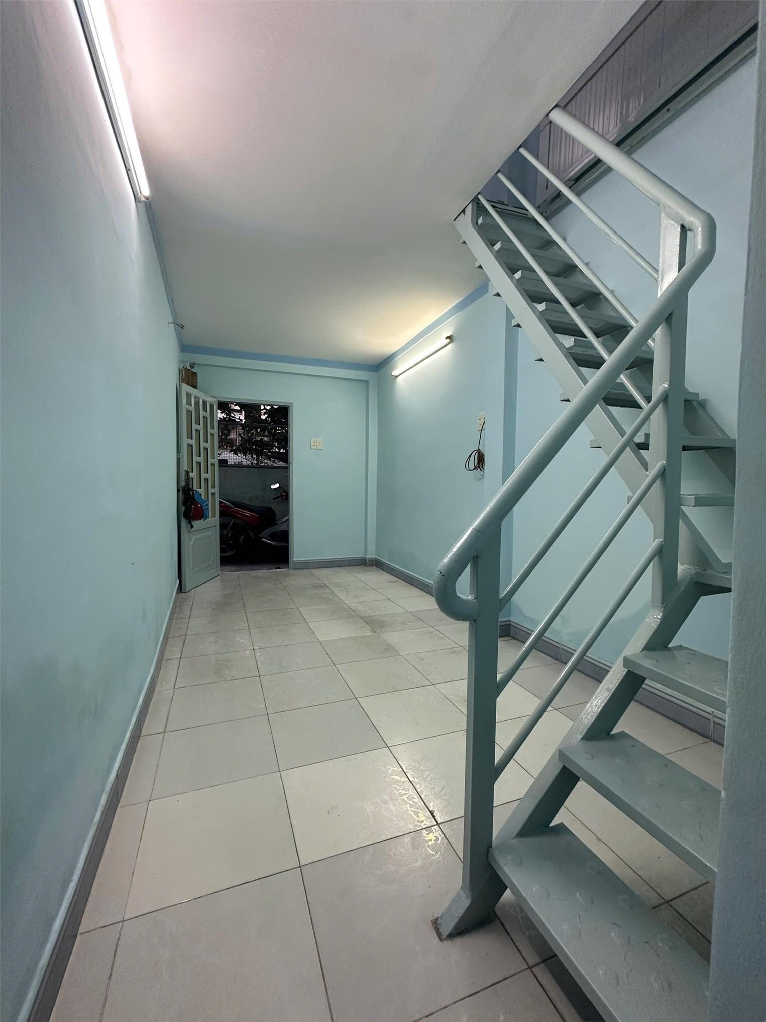 NHÀ GIÁ RẺ DƯỚI 2 TỶ – CÓ SỔ HỒNG – HẺM TÂN HÒA ĐÔNG, BÌNH TÂN