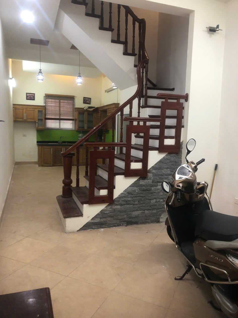 Chính chủ cho thuê nhà nguyên căn tại phố Lý Nam Đế, Hoàn Kiếm, Hà Nội