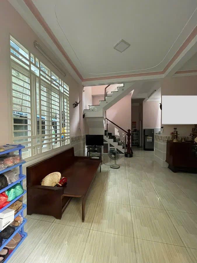 Dòng tiền KD tốt, Mặt tiền HXT Quận 10, nhỉnh 13 tỉ, Giá Trị Tiềm Năng Cao.