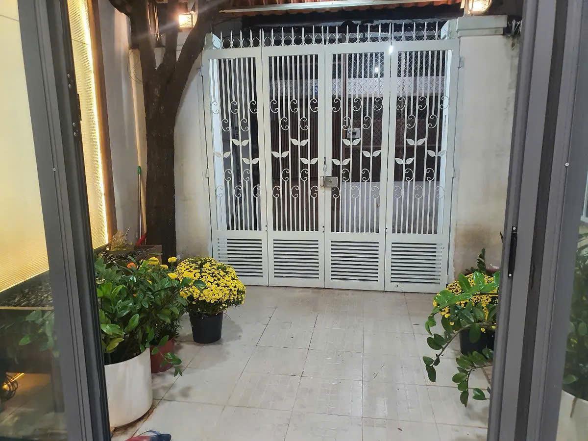 Vài bước ra MT Lê Văn Sỹ, rộng 4m chuẩn, nhà đẹp 4 tầng, chỉ 11.9 tỷ