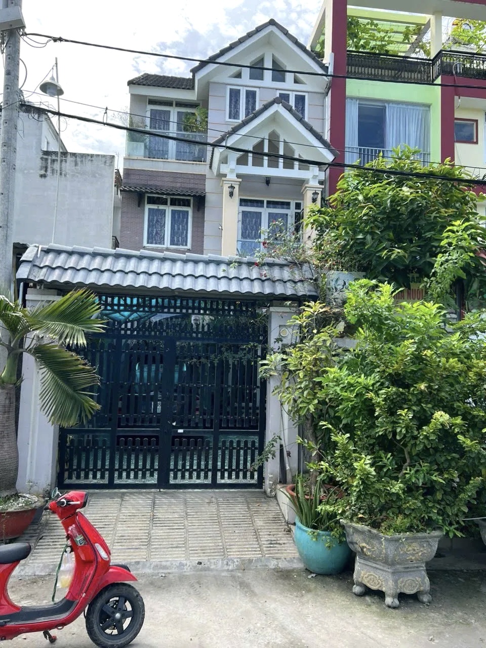 Biệt Thự Lớn 140m² – Gara Xe Hơi – Khu VIP Lê Văn Lương – Giá Tốt Bất Ngờ!