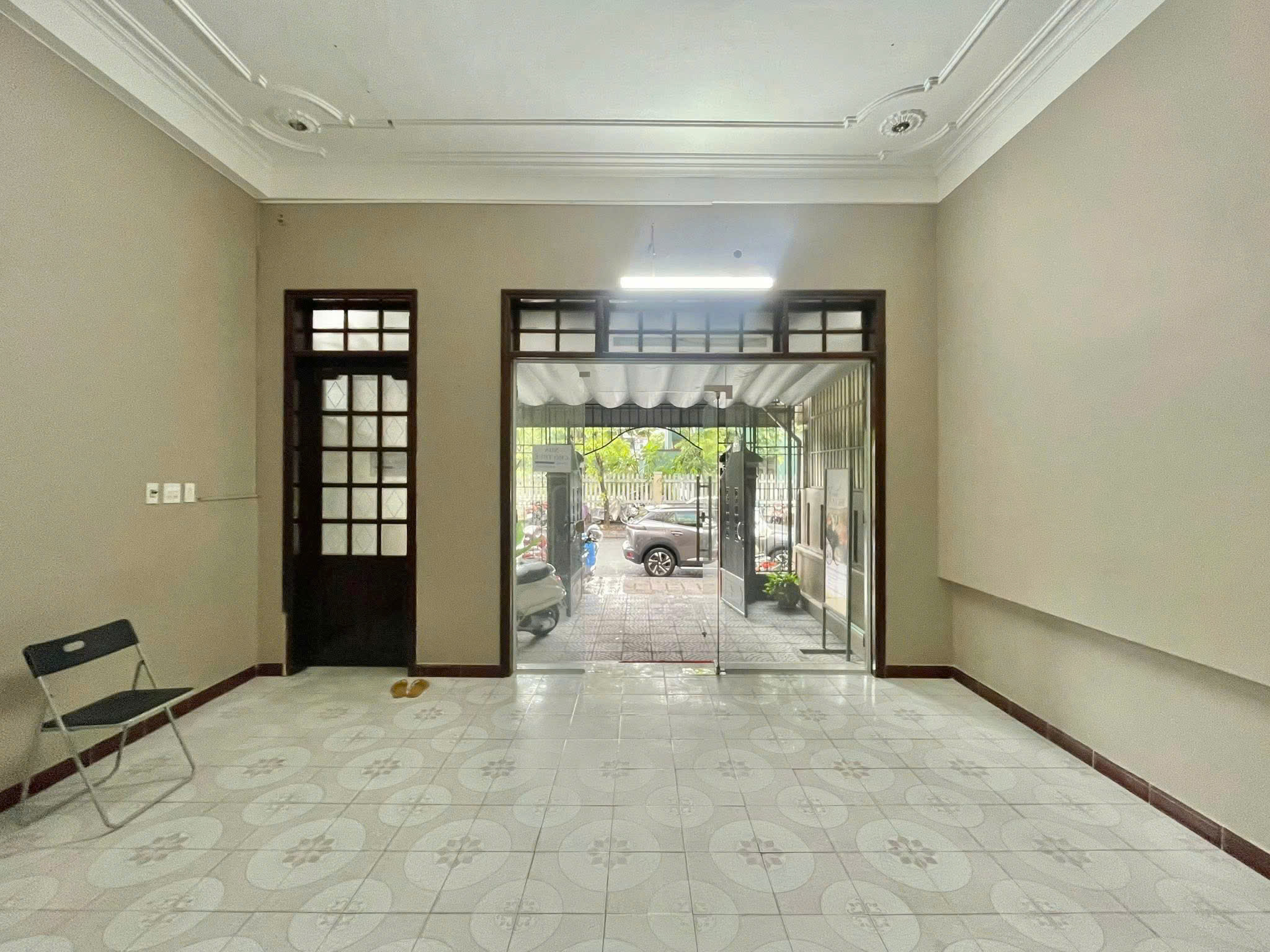 CHO THUÊ NHÀ MẶT TIỀN KINH DOANH – LÊ VIẾT LƯỢNG, TP HUẾ