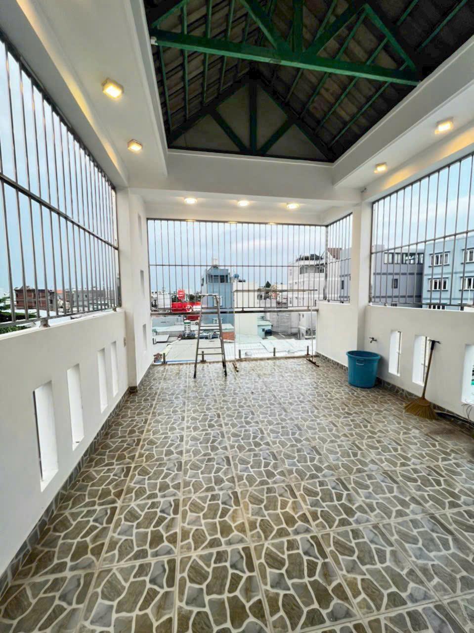 42m2