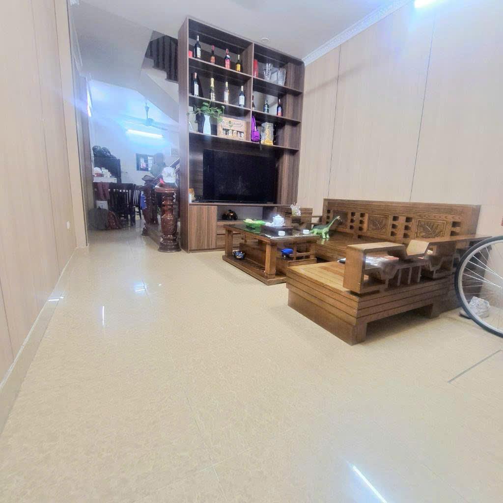 TT Thạch Bàn - Gần Aeon Mall - KĐT Garden city - Dân xây - 5.8 tỷ