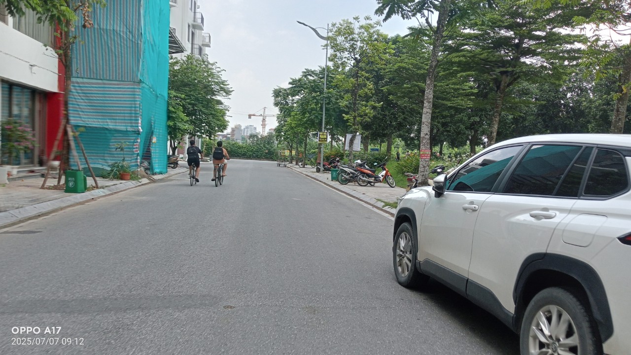 BÁN ĐẤT HIẾM NGỌC THỤY – 97M² – MẶT TIỀN RỘNG – NỞ HẬU – VỈA HÈ RỘNG – Ô TÔ TRÁNH – SÁT KHU ĐÔ THỊ KHAI SƠN Cần