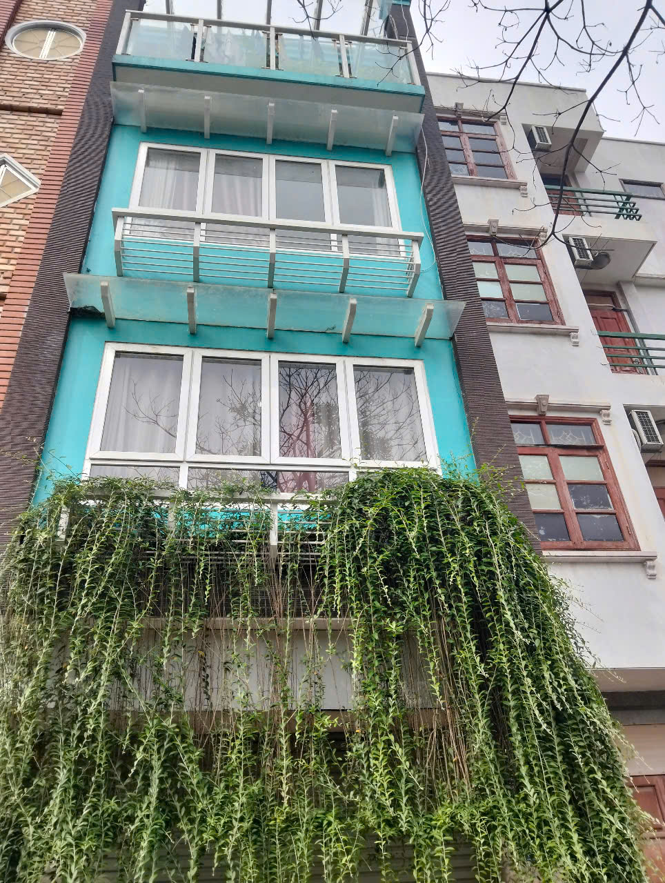 Bán Nhà Phố Thái Hà 50 m2 X 5 tầng Ô Tô Đỗ Cửa K/D VP ,Hàng Oline.20.5 Tỷ Q,Đống Đa
