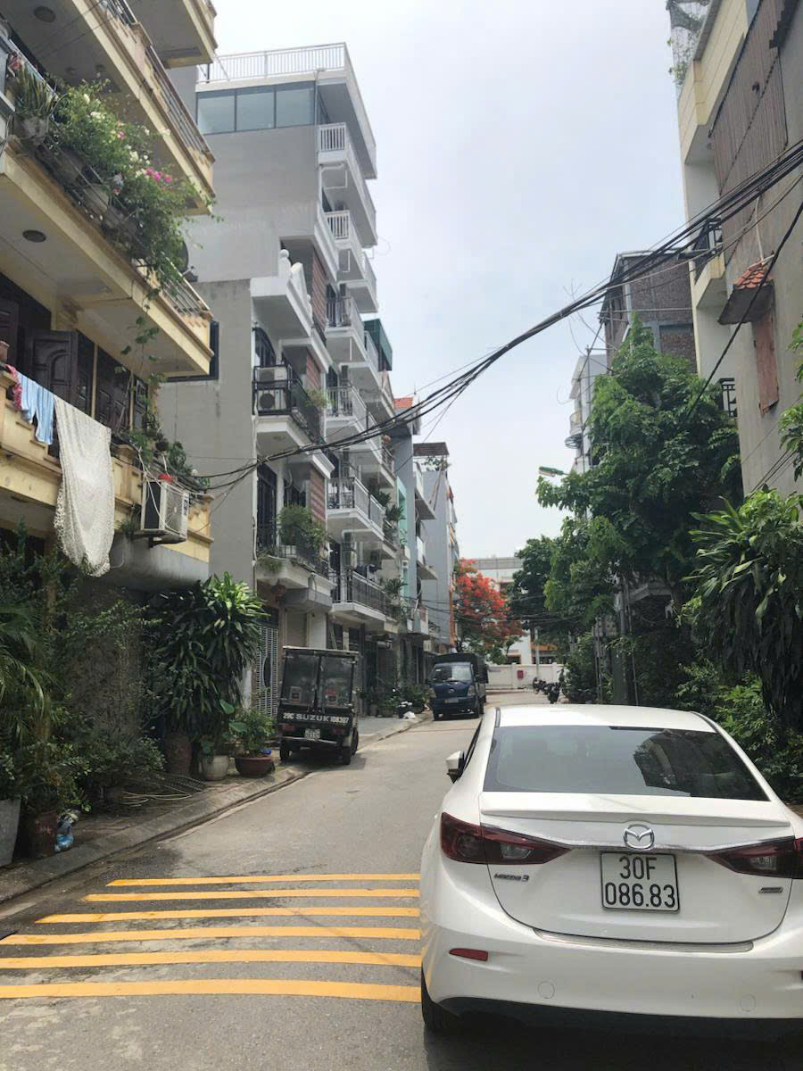 KHU PHÂN LÔ GIÁO VIÊN NGỌC THỤY - GẦN CÔNG VIÊN NGỌC THỤY