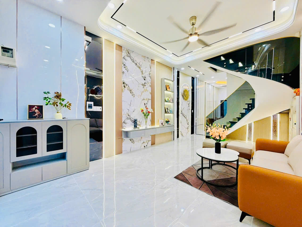 BÁN NHÀ ĐẸP 3 PHÒNG NGỦ, HẺM XE HƠI TỚI CỬA, PHẠM VĂN CHIÊU, P14, GÒ VẤP, CHỈ 6 TỶ NHỈNH