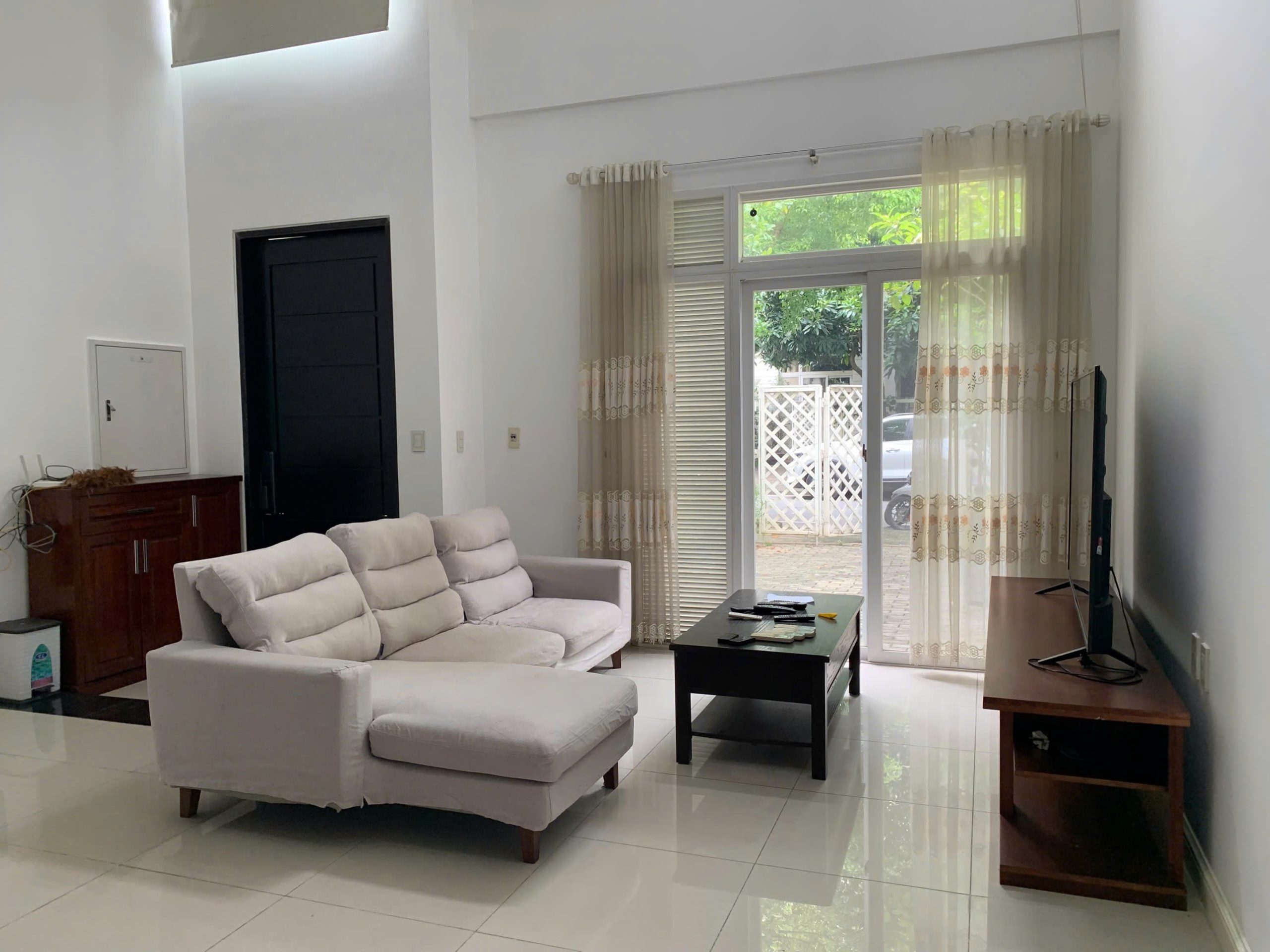 CHO THUÊ BIỆT THỰ LIỀN KỀ FULL NỘI THẤT TẠI SPLENDORA – SIÊU ĐẸP