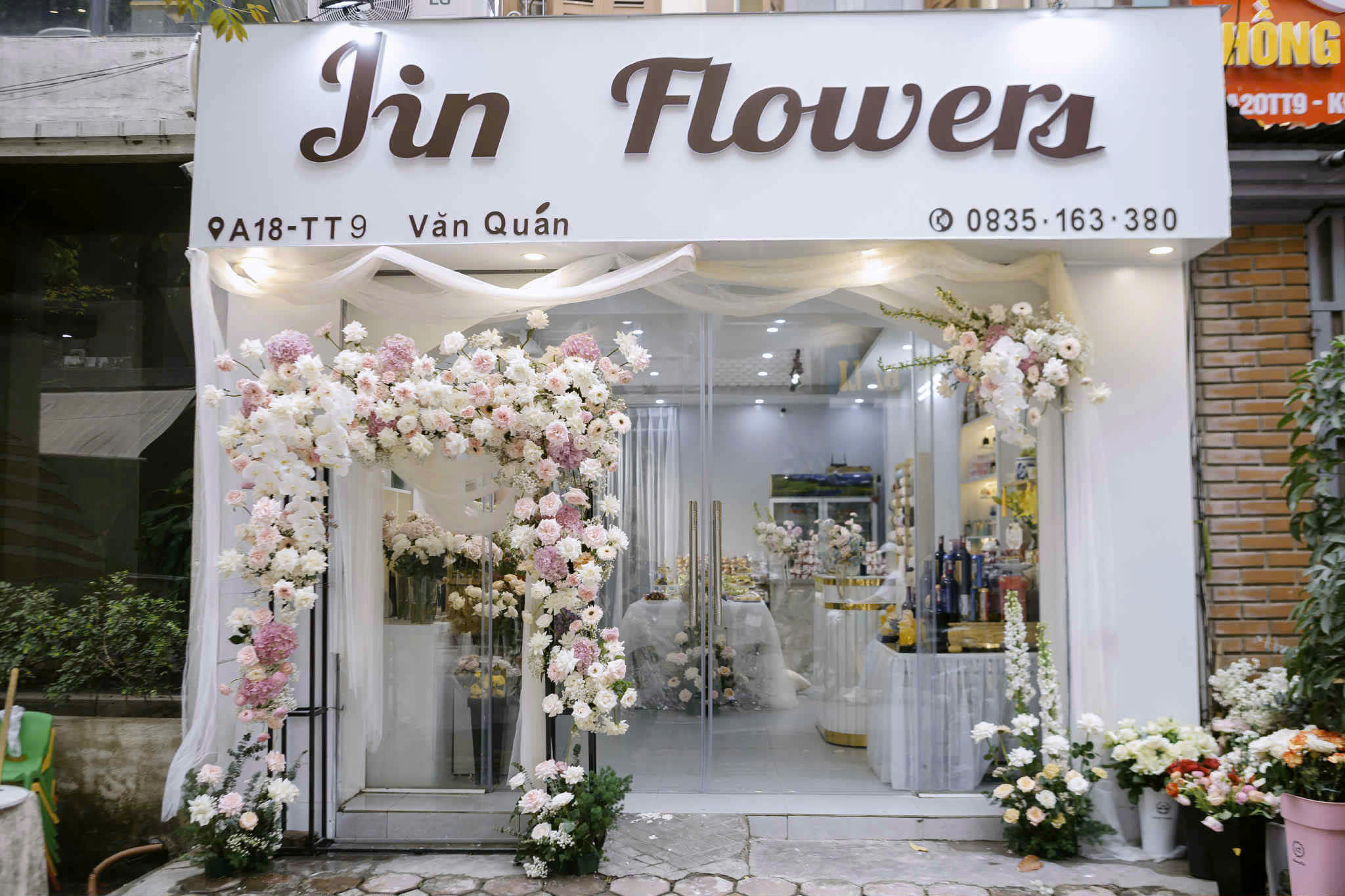 Chuyển nhượng cửa hàng hoa do k có thời gian quản lí