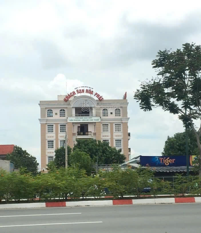 Bán tòa nhà căn hộ Hoaphat hotel gần Gigamall-waterbus Phạm Văn Đồng. Xây kiên cố. Giá thương lượng