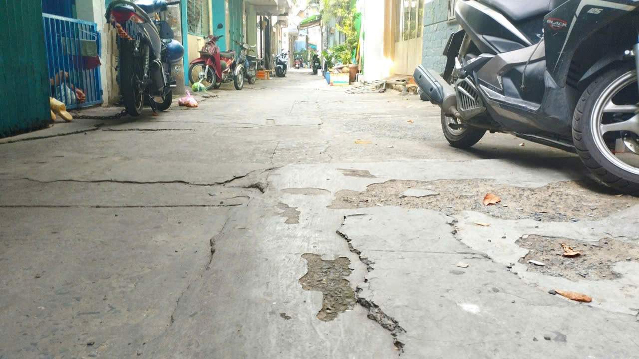 BÁN NHÀ XVNT - GẦN ĐẠI HỌC NGOẠI THƯƠNG - 122M2 - NGANG 7M - 3 TẦNG - 5PN - KHU SẦN UẤT - TIỆN CHO THUÊ - XÂY CHDV- CHỈ