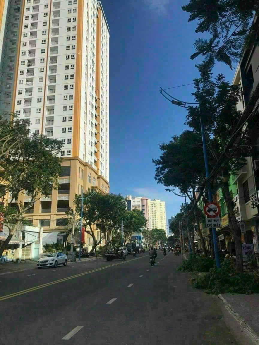 Bán nhà mặt phố Hoàng Hoa Thám, Vũng Tàu, 118m2,