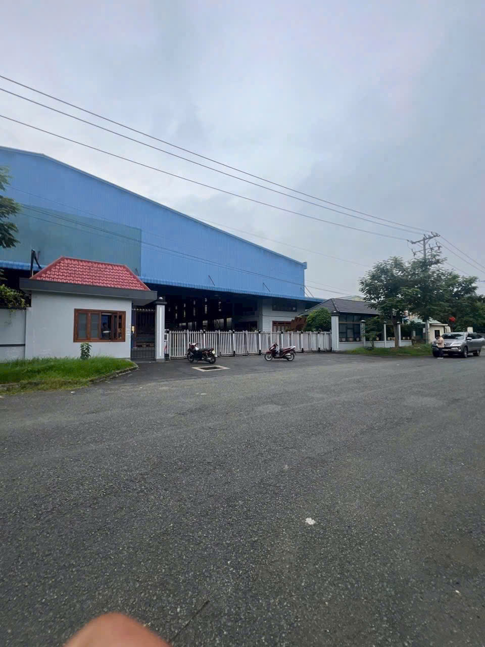 SANG NHƯỢNG NHÀ MÁY GỖ 14.650m² KCN NHỊ XUÂN, HÓC MÔN– GIÁ 135 TỶ CHƯA VAT