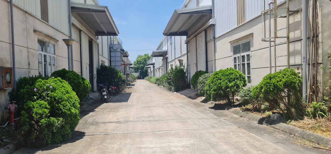 Cho thuê kho xưởng tại KCN Hà Bình Phương, Thường Tín , Hà Nội. Diện tích 150m và 420m xe container đỗ cửa