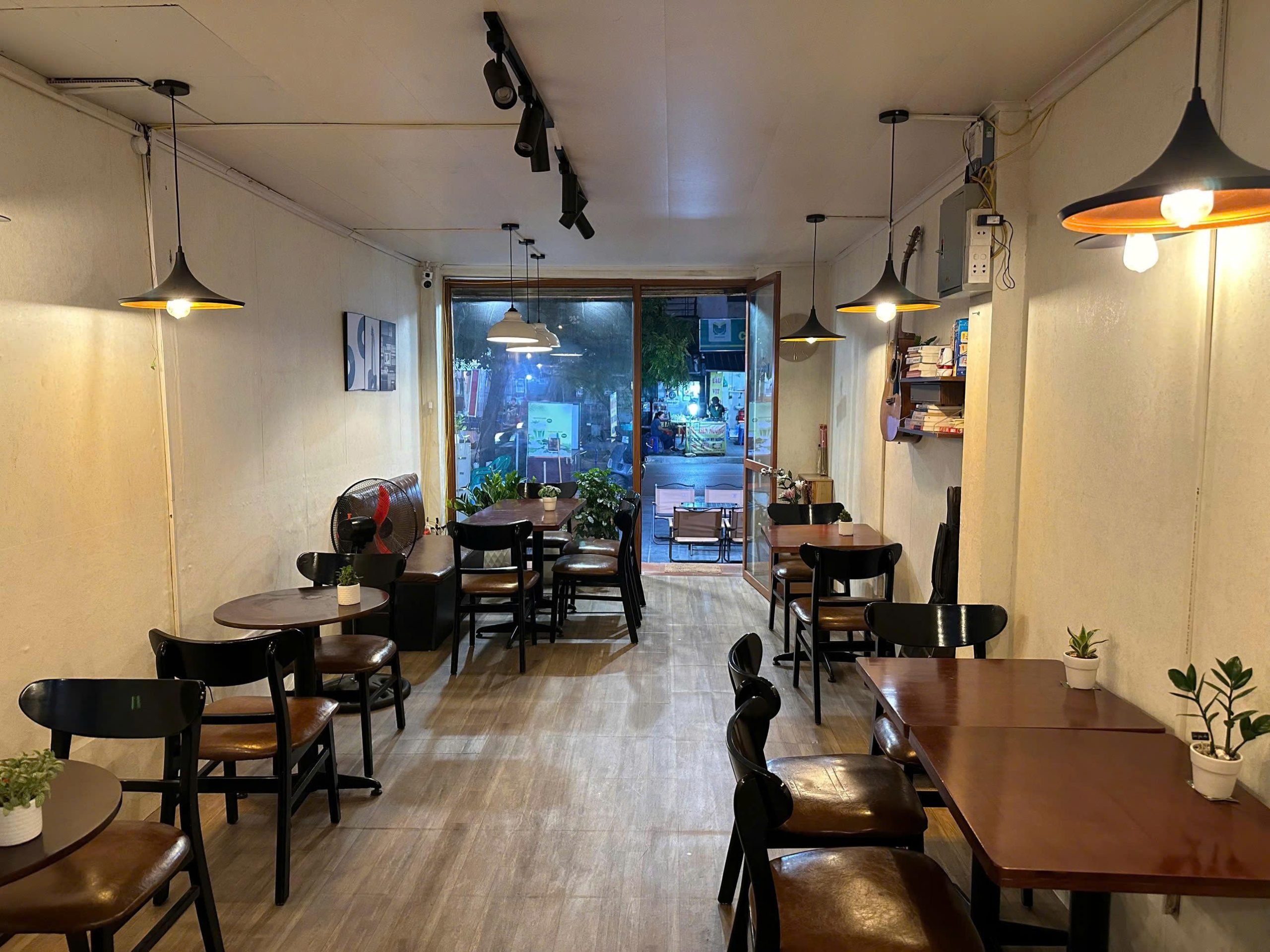 Cơ Hội Vàng cho Người Muốn Khởi Nghiệp - SANG NHƯỢNG QUÁN CÀFÉ HOT TẠI 106 NGUYỄN AN NINH