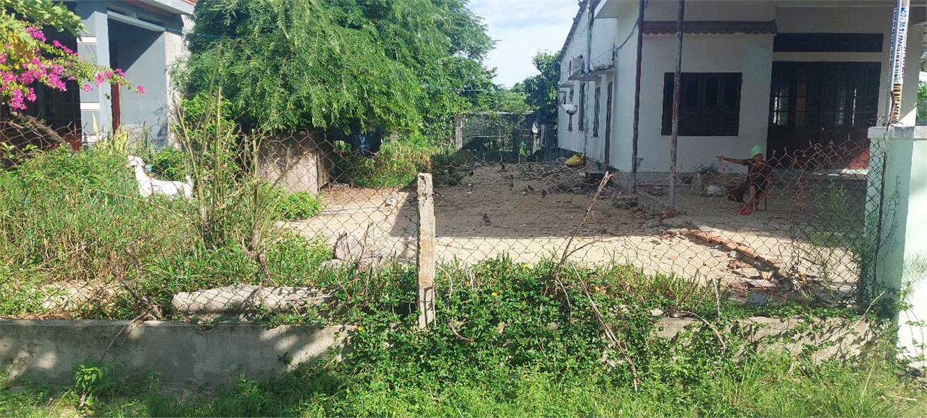 220m2