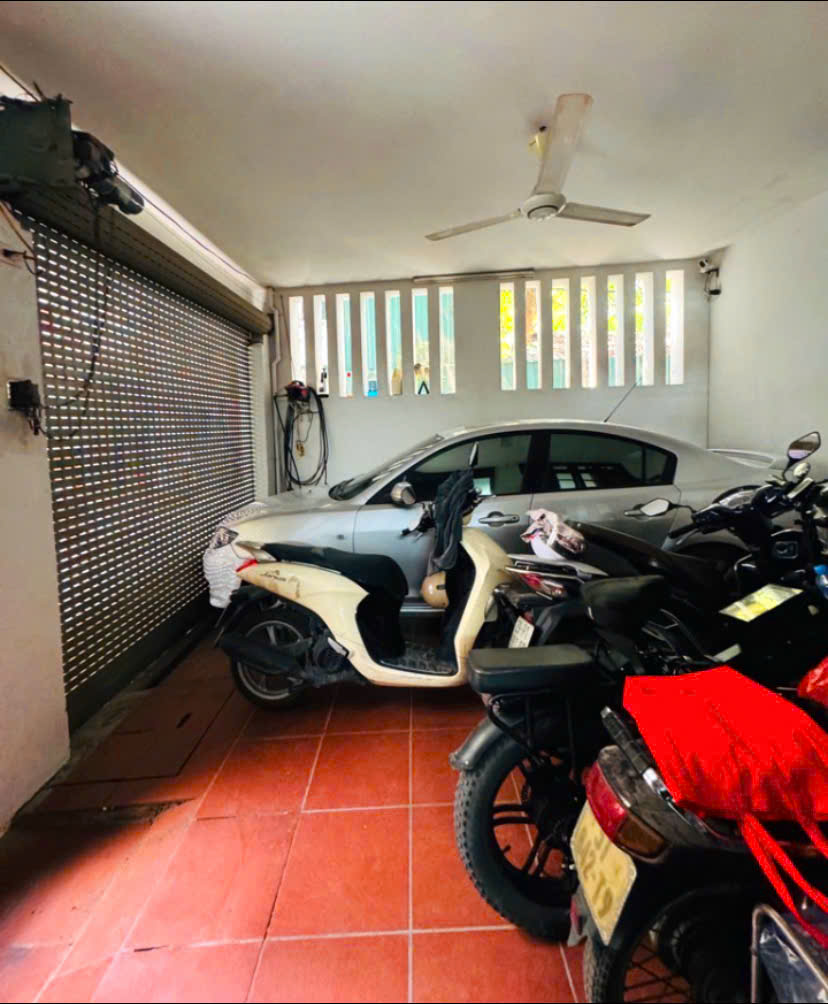 BÁN NHÀ LẠC LONG QUÂN - 76M² X 4 TẦNG – PHÂN LÔ– Ô TÔ – 3 THOÁNG - DÂN XÂY– KINH DOANH – 16.8 TỶ