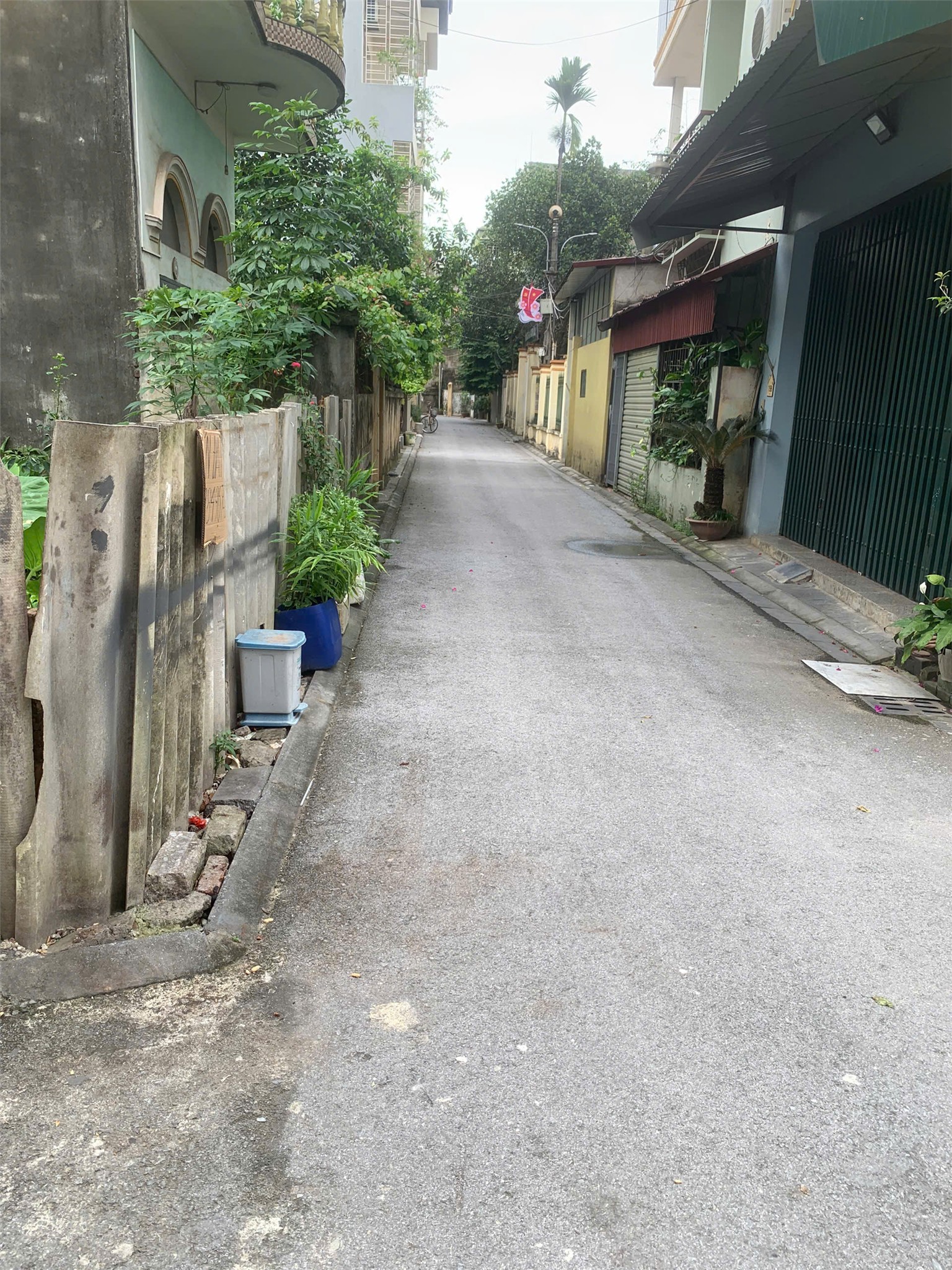 Đất đẹp- giá ưu đãi Chính chủ cần bán nhanh lô đất đẹp 3 mặt tiền tại thị trấn Đông Anh, Tp Hà Nội