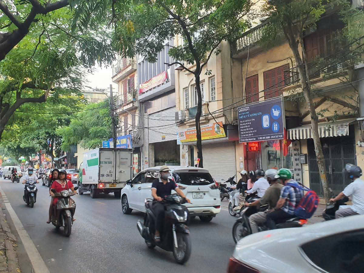 MẶT PHỐ LỚN PHỐ TRẦN KHÁNH DƯ DIỆN TÍCH 210M ĐẤT MẶT TIỀN 7,5M CHỈ 85 TỶ.