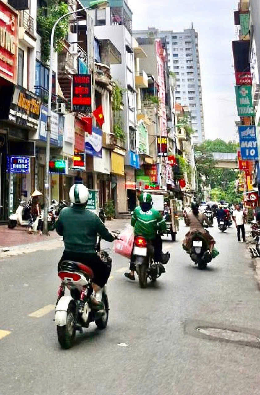 HIẾM! MẶT PHỐ LÊ LỢI – HÀ ĐÔNG – BÁN NHANH TRƯỚC TẾT CHỦ VỪA HẠ GIÁ GẦN 3 TỶ – CƠ HỘI ĐẦU TƯ VÀNG