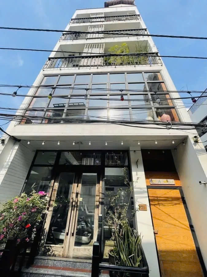 NHÀ ĐẸP VỊ TÍ TRUNG TÂM ĐẦU PHỐ Ngọc Thụy 113m2 X 7 tầng,mặt tiền 5.5m, 27 tỷ Long Biên.