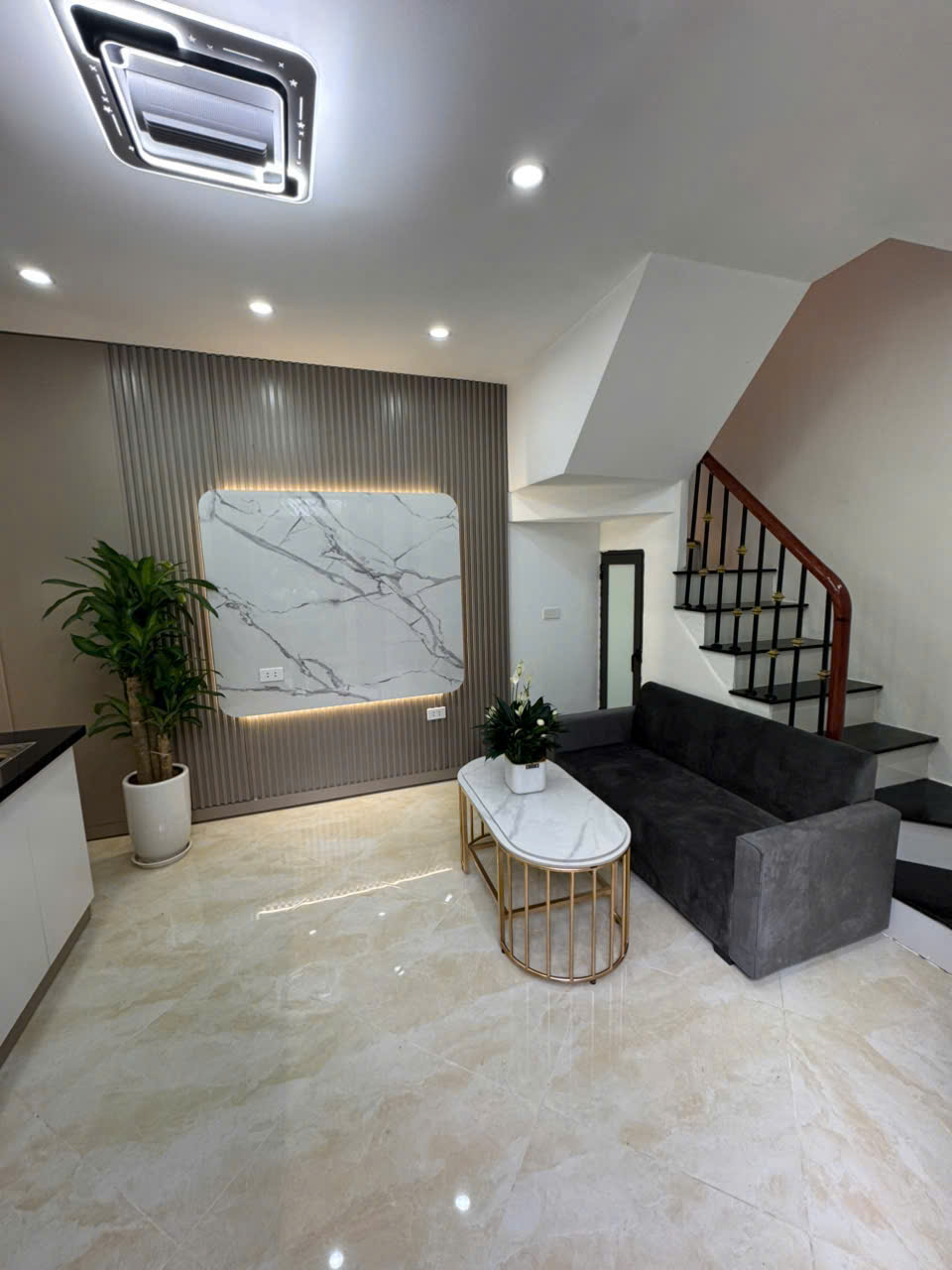 BÁN NHÀ 5 TẦNG – NGÕ 143 NGUYỄN CHÍNH, HOÀNG MAI – HÀ NỘI - 2.85 TỶ