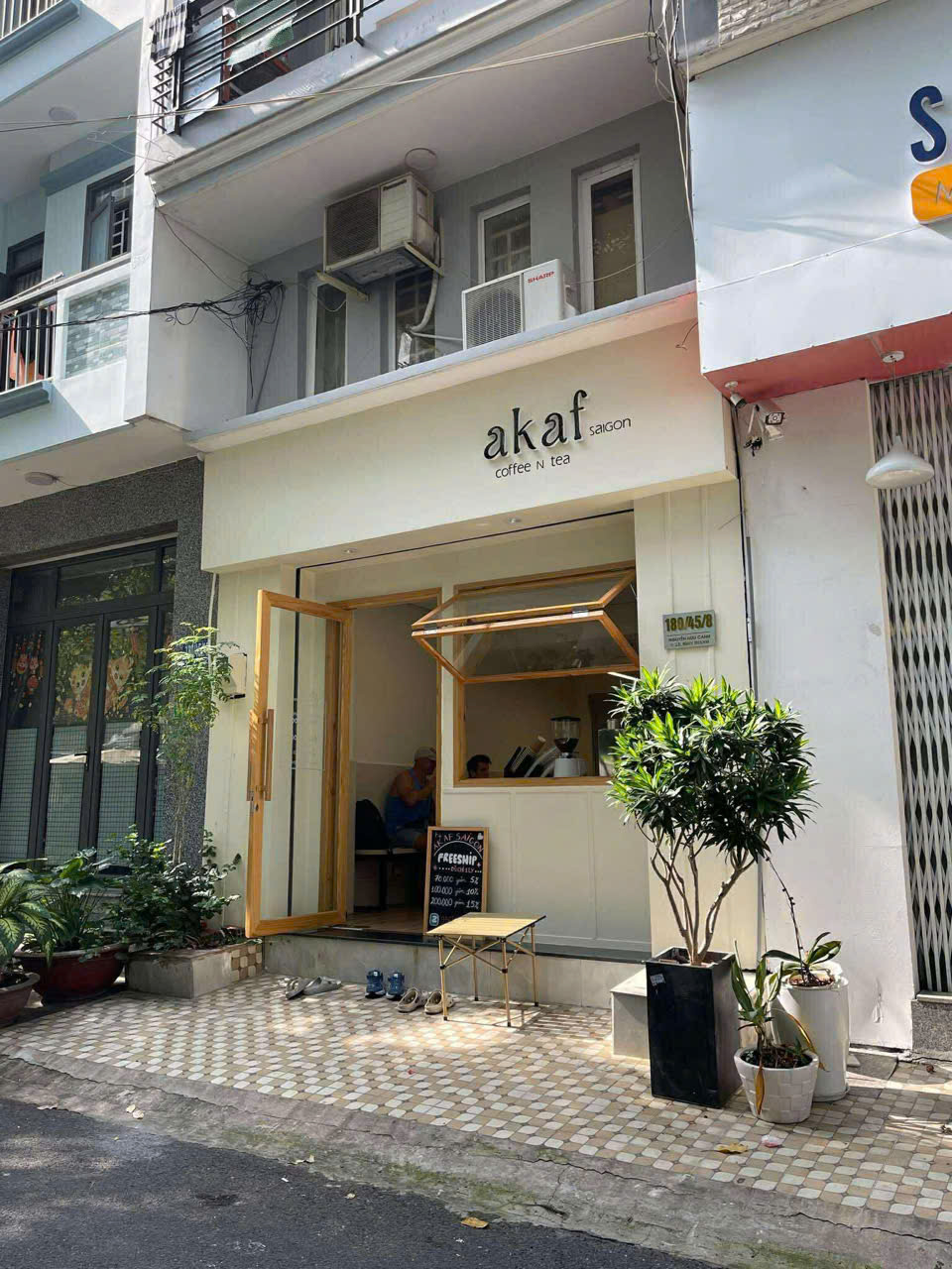 SANG NHƯỢNG MẶT BẰNG QUÁN CÀ PHÊ - NGUYỄN HỮU CẢNH, P22, BÌNH THẠNH, TPHCM