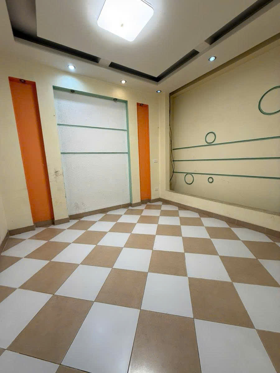 Phân lô Ô tô Trung Kính 43m 5T, ra phố 20m, chỉ 15.7 tỷ, trung tâm Cầu Giấy