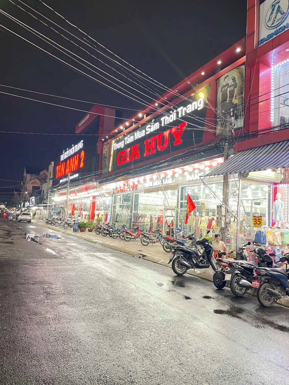 BÁN CẶP NHÀ 1 TRỆT 2 LẦU – MẶT CHỢ KDC 434, BÌNH HOÀ, THUẬN AN, BÌNH DƯƠNG