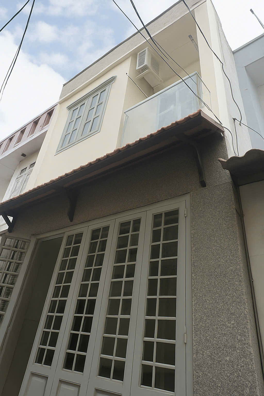 BÁN NHÀ ĐẸP 2 TẦNG – SỔ RIÊNG – GẦN QUANG TRUNG – GIÁ CHỈ NHỈNH 4 TỶ
