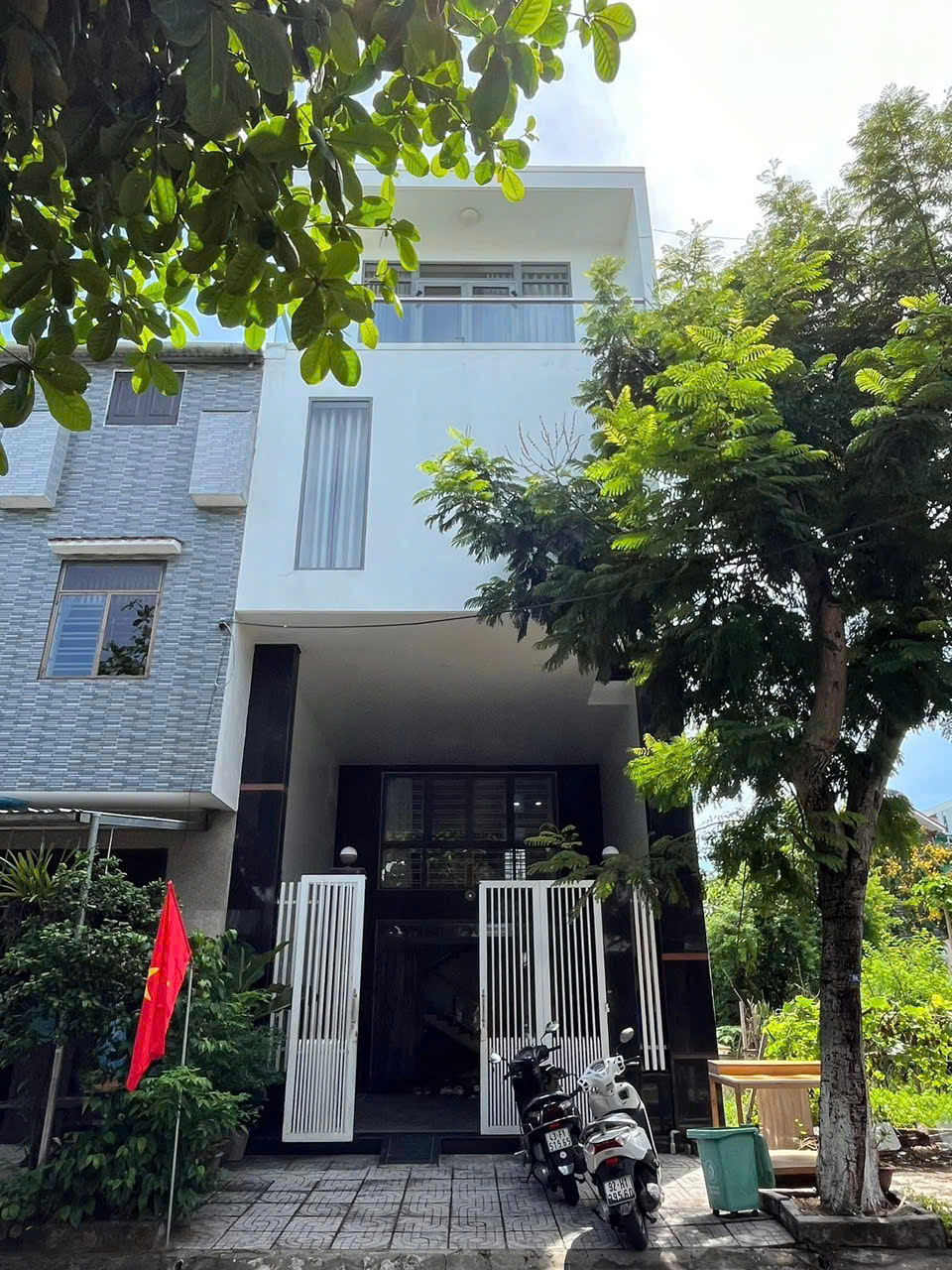 BÁN NHÀ 3.5 TẦNG – DT 75M2, ĐƯỜNG 5M5 HÒA MINH 11, GẦN BIỂN HÒA MINH – CHỈ 5.75 TỶ