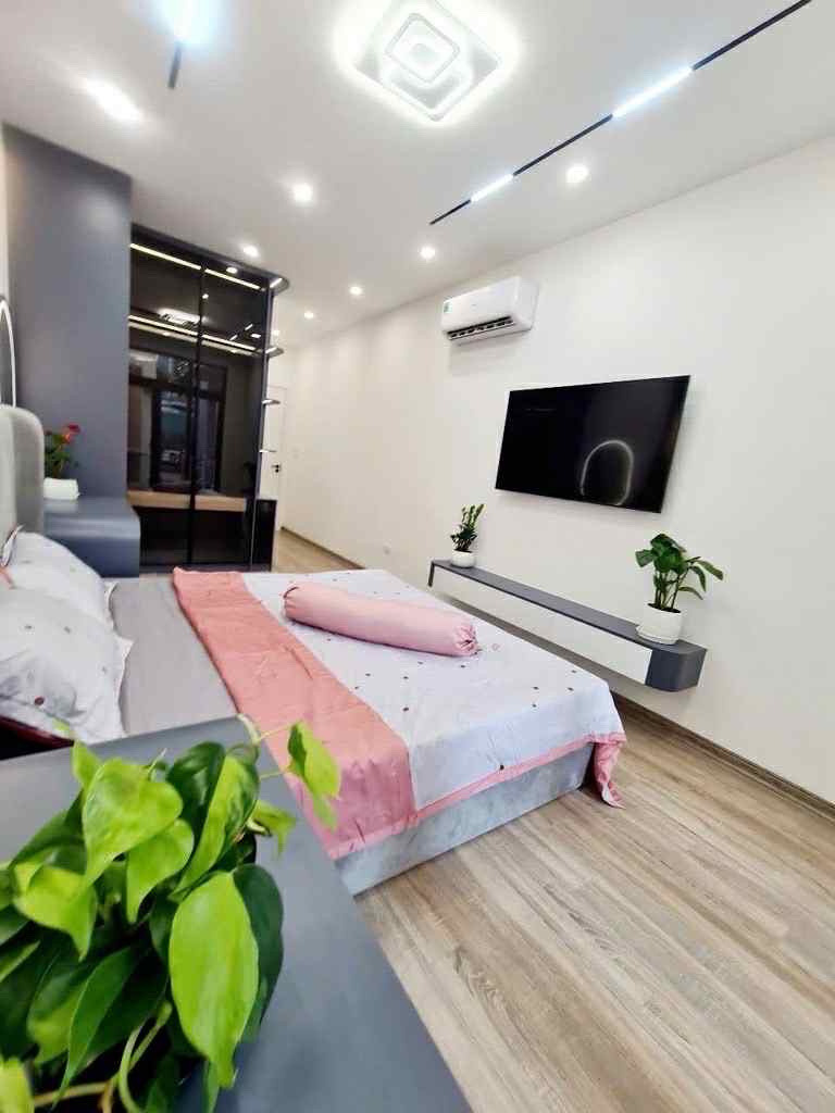 ĐỘI CẤN NHÀ MỚI ĐẸP 4 TẦNG FULL NỘI THẤT GIÁ 9 TỶ 250