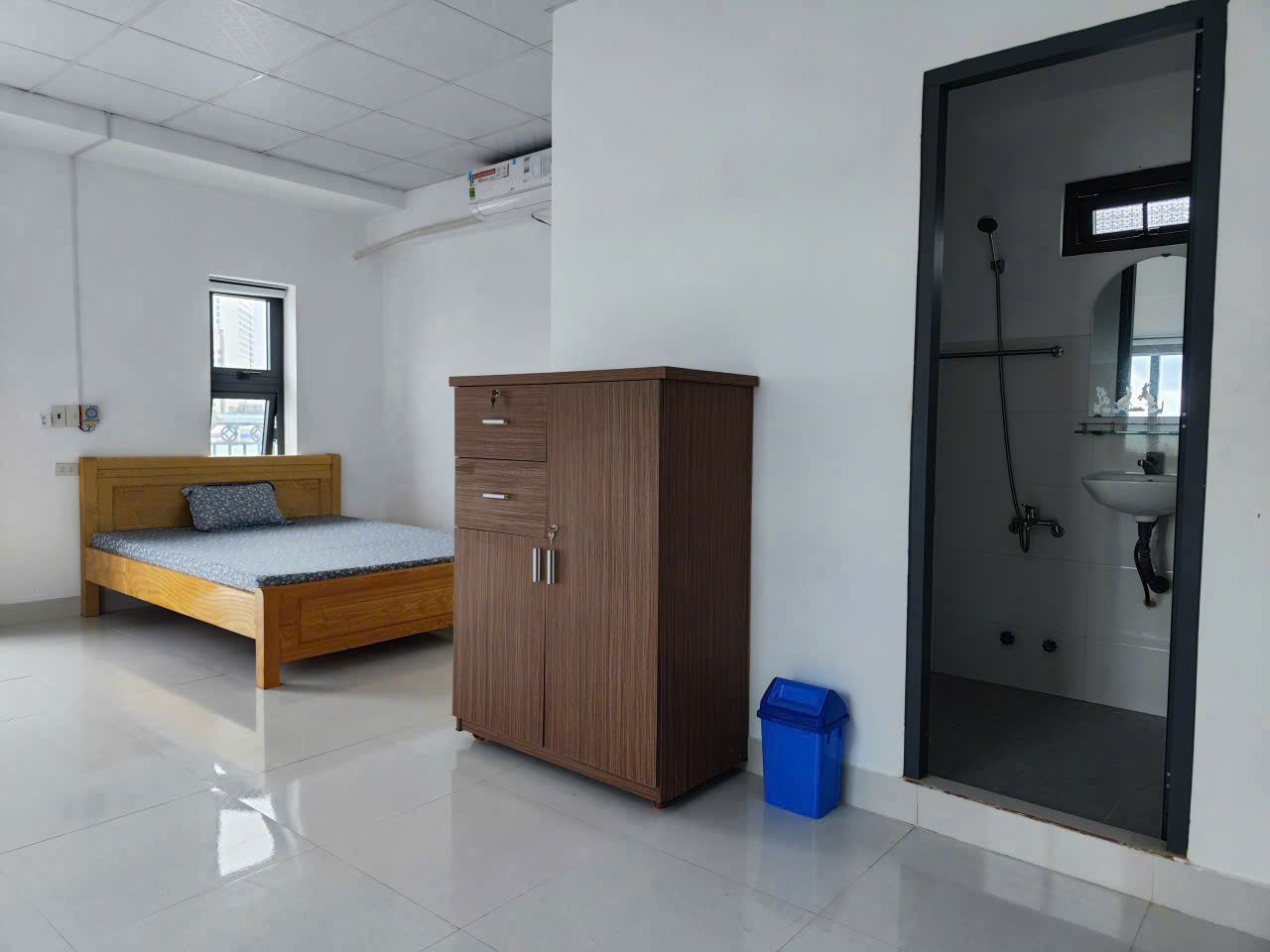 CHÍNH CHỦ CẦN CHO THUÊ PHÒNG TẦNG 4 - 178/2 PHẠM VĂN ĐỒNG VĨNH HÒA ( GẦN CHỢ BA LÀNG )