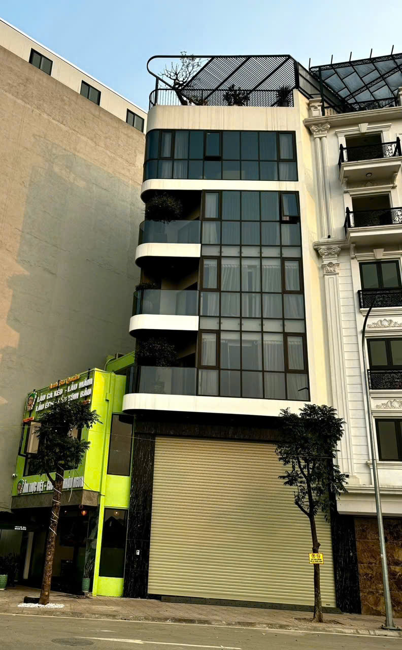 BÁN NHÀ MẶT PHỐ HỒNG TIẾN - LONG BIÊN-2 MẶT TIỀN - BỂ BƠI - VIEW TRIỆU ĐÔ Hồng Tiến 76m² x 8 tầng, MT 8.1m - Giá